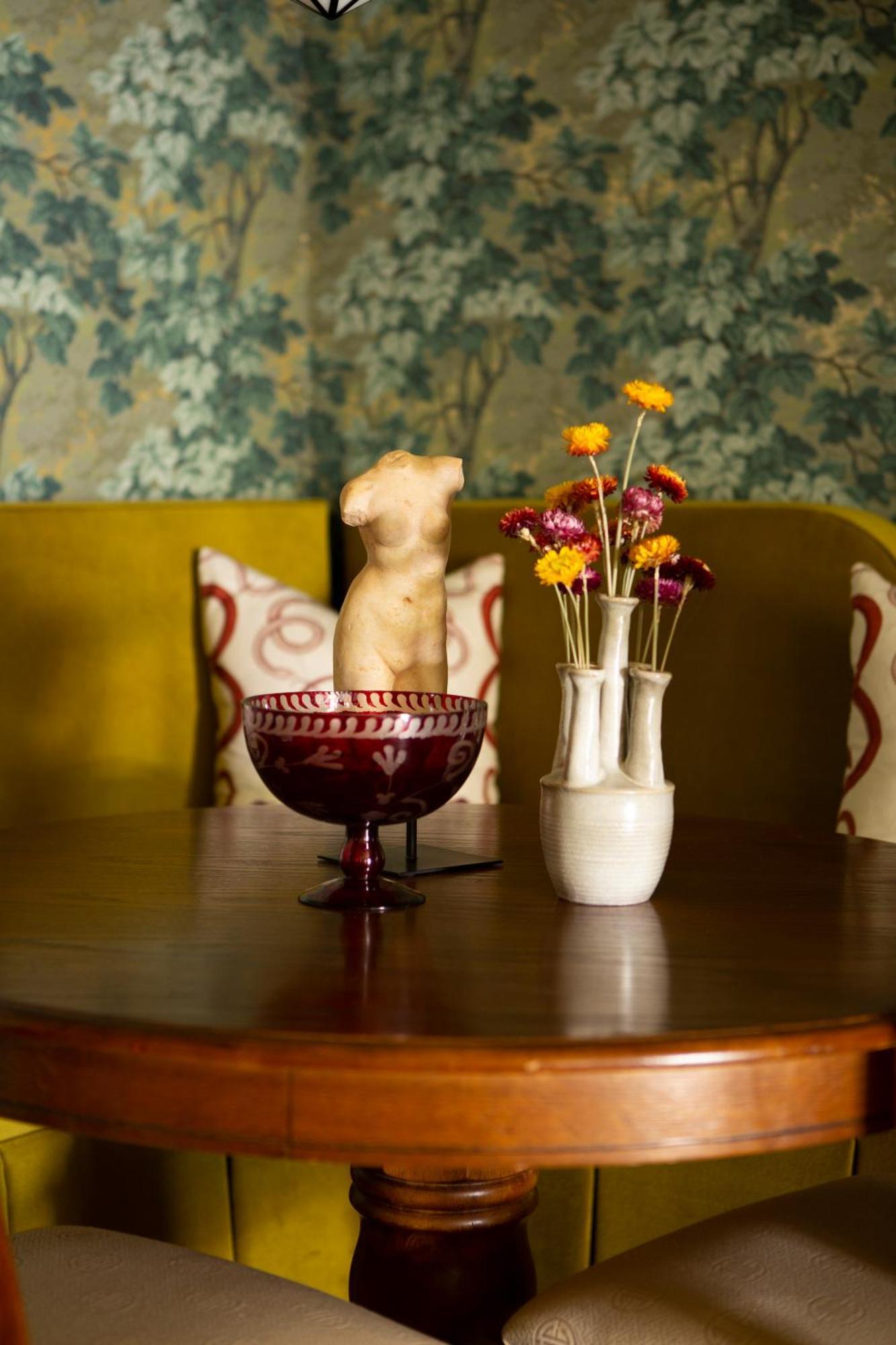 The Menagerie Bed & Breakfast Fredericksburg Bagian luar foto